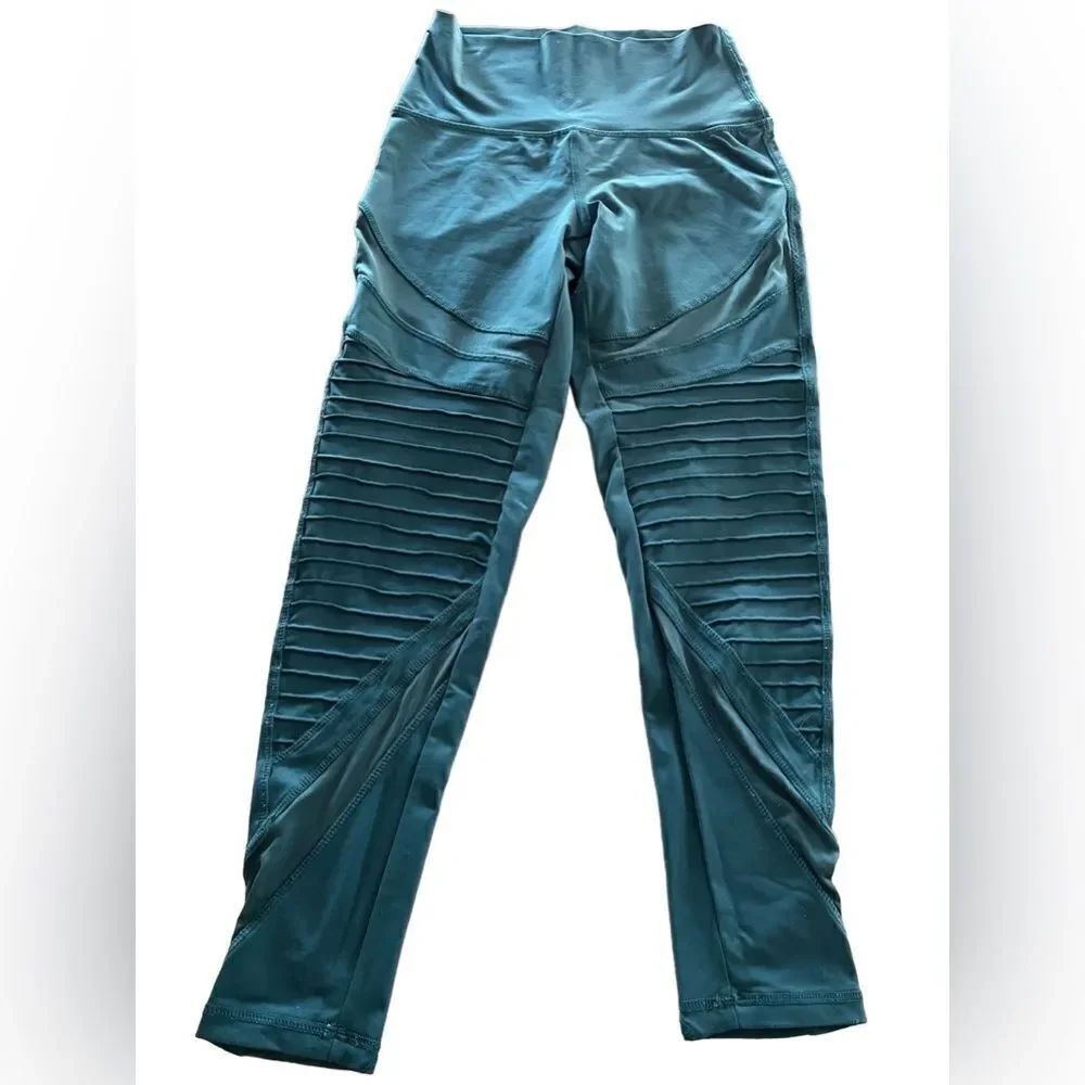 Aerie green crop Moto style leggings w/ knee stitching detail/mesh insert sz S